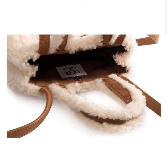 Ugg x telfar small reverse shopper natural NWT 🔥 - Picture 3 of 7